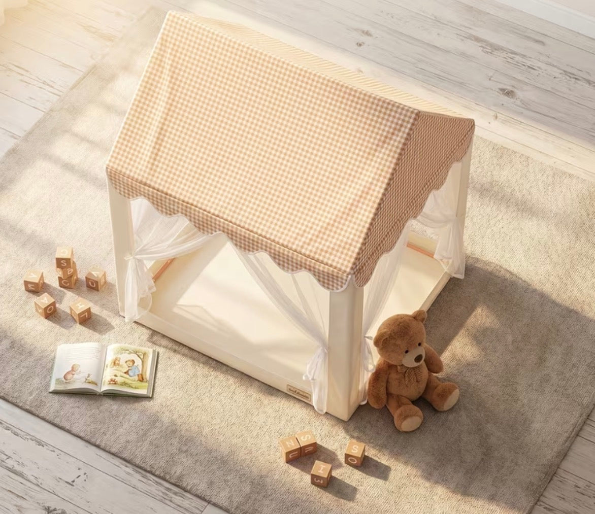 Kinder-Spielhaus mit Vorhängen – gemütliches Spielzelt im Haus-Design Lisa